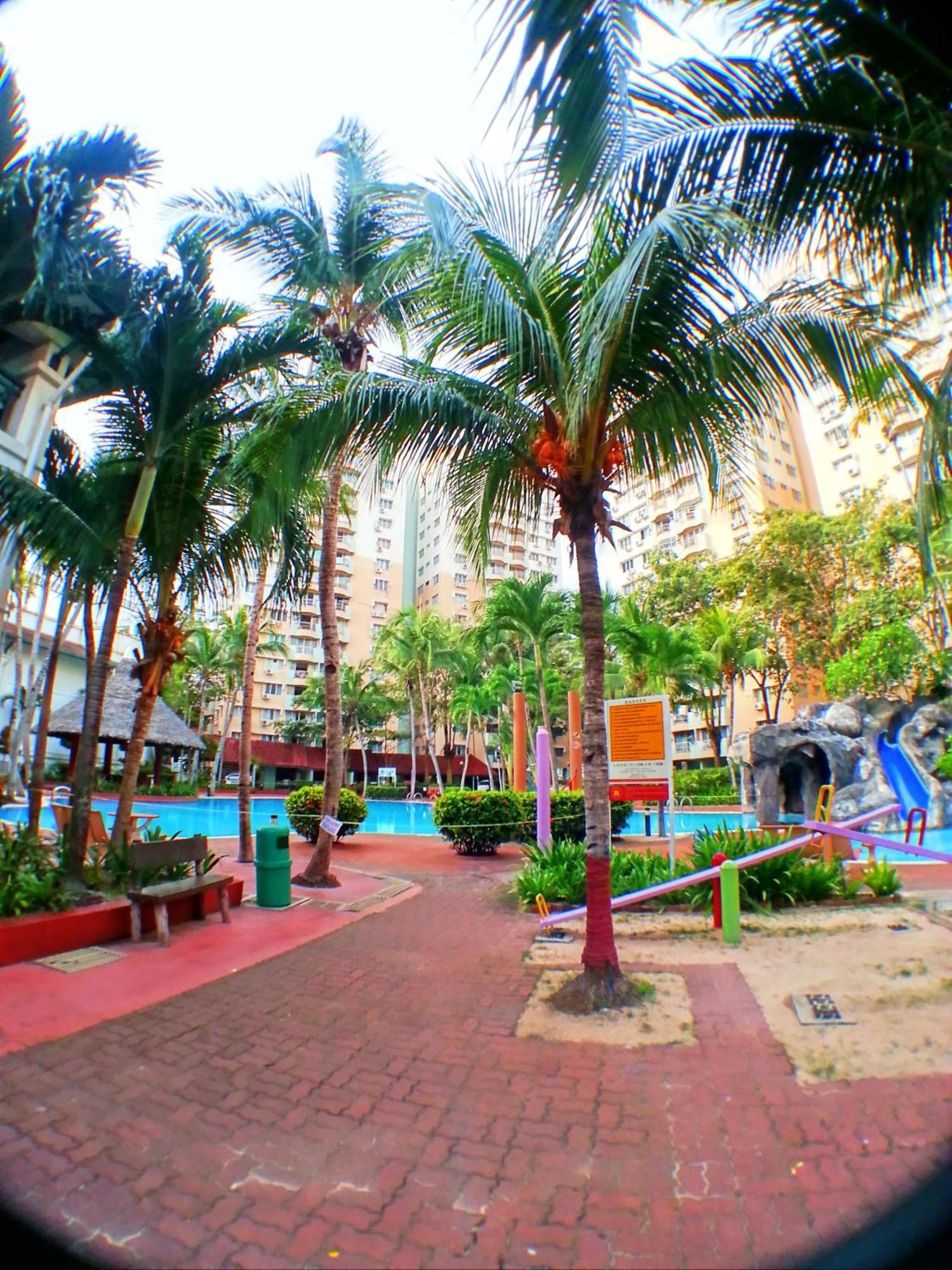 Malacca Hotel Apartment Exterior photo
