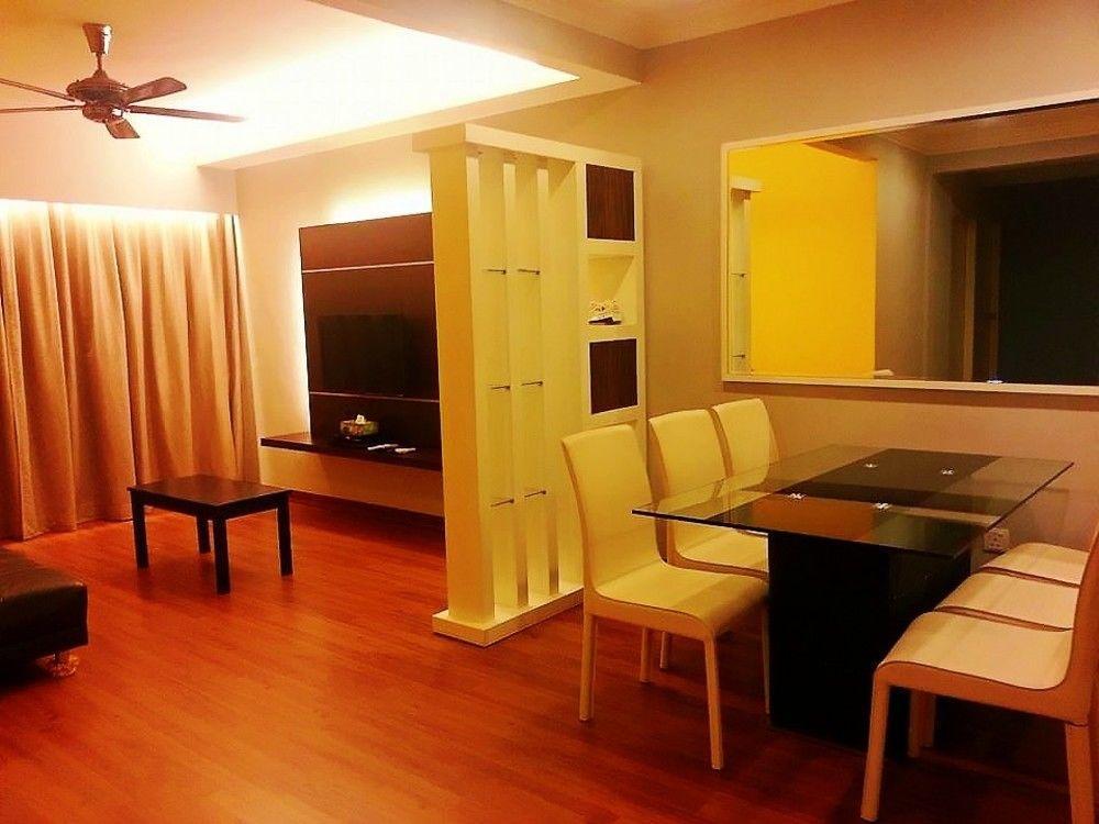 Malacca Hotel Apartment Exterior photo