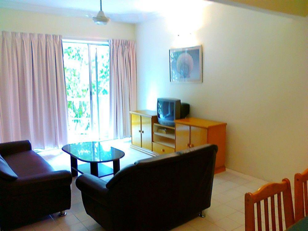 Malacca Hotel Apartment Exterior photo