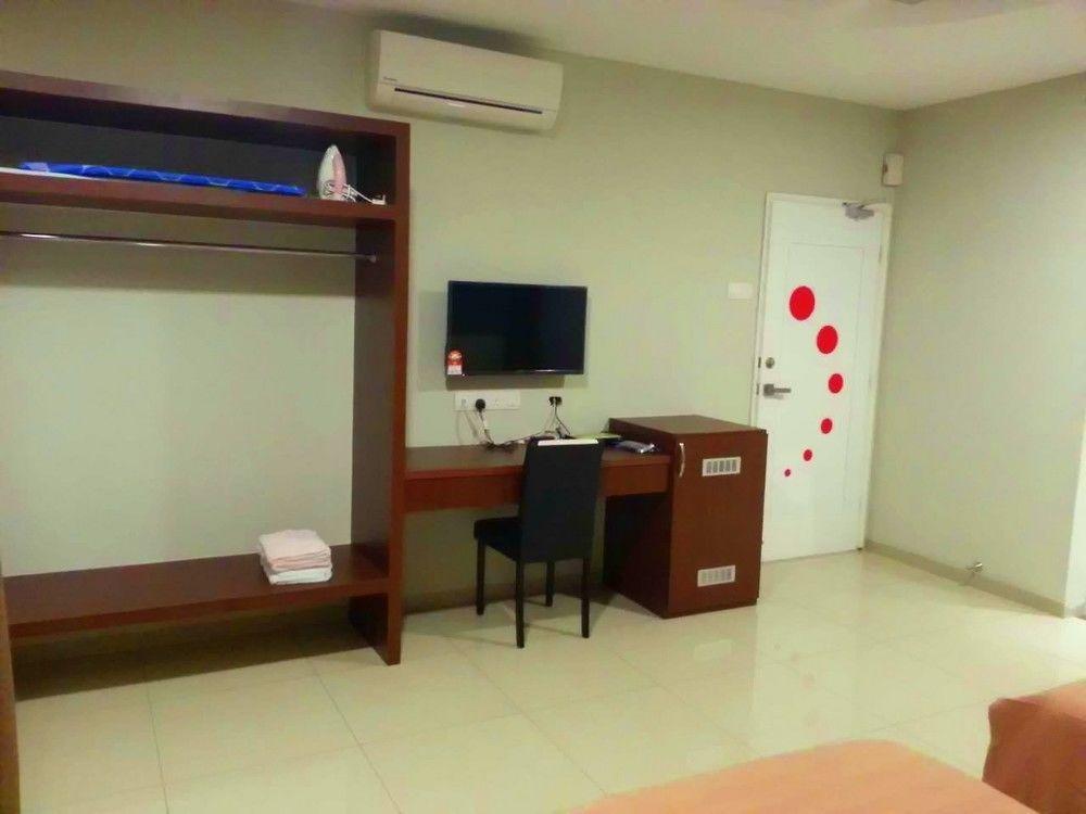 Malacca Hotel Apartment Exterior photo