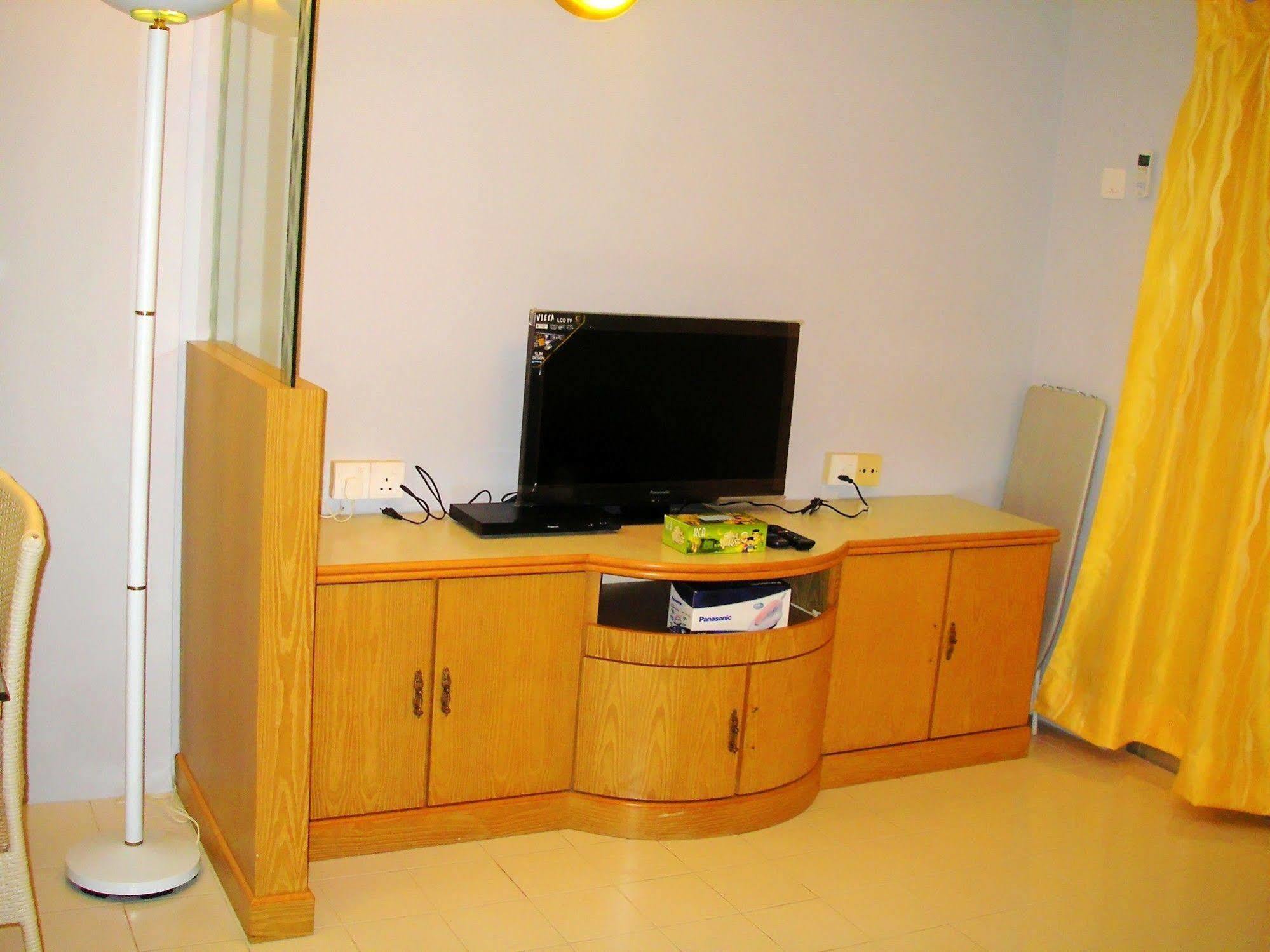 Malacca Hotel Apartment Exterior photo
