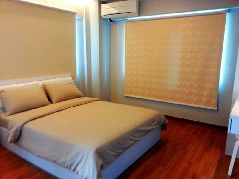 Malacca Hotel Apartment Exterior photo